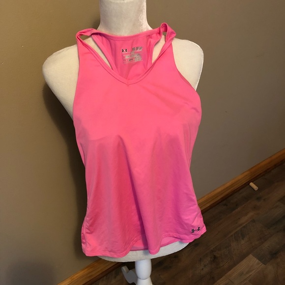 Workout top - Picture 2 of 3